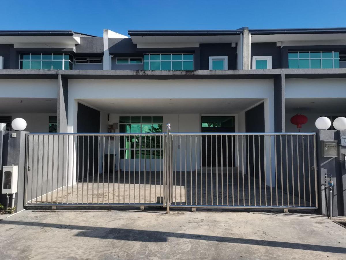 Wawasan Sweet Home - Uts Sibu Esterno foto